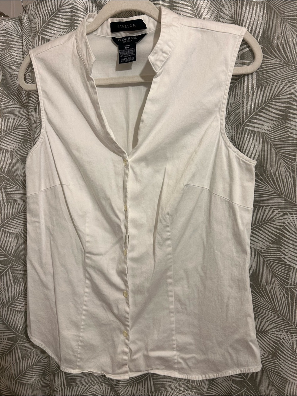 George Sleeveless Mandarin-Collar Button-Front Top in White